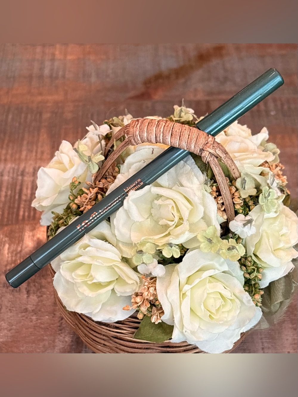 R.e.m. Beauty WICKED At the Borderline LIP LINER in DEFY EXPECTATIONS Elphaba!